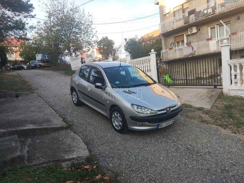 Peugeot 206 1.4 HDI Peugeot 206 1.4 HDI
