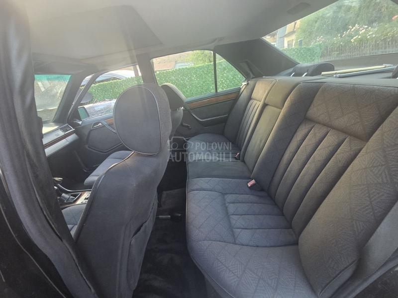 Mercedes Benz W124 E klasa
