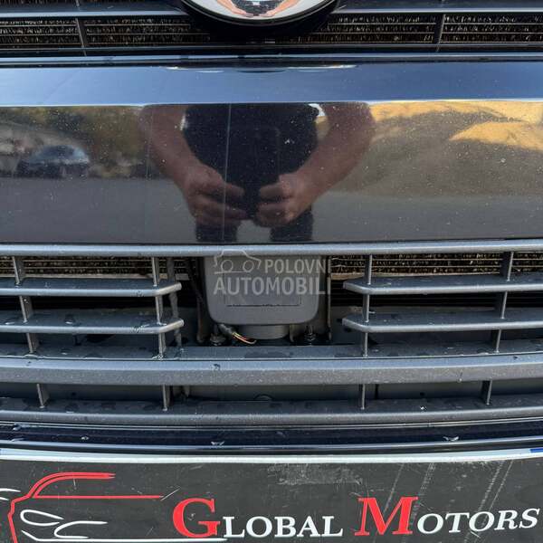 Volkswagen Multivan 9 mesta DSG