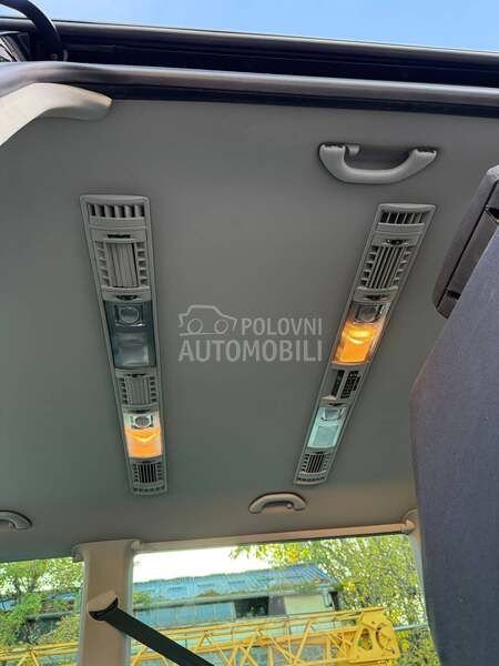 Volkswagen Multivan 9 mesta DSG