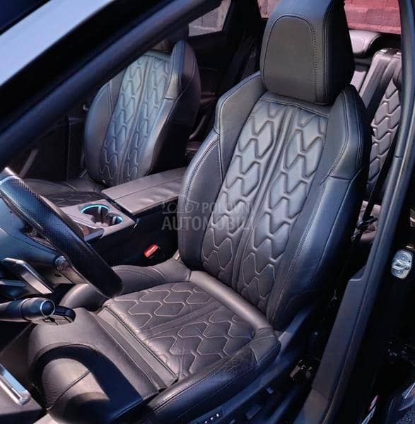 Peugeot 3008 2,0 GT LINE