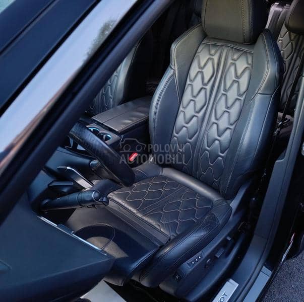 Peugeot 3008 2,0 GT LINE