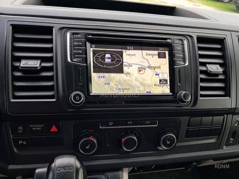 Volkswagen Transporter T6 2.0 TDI/DSG//9 SEDI