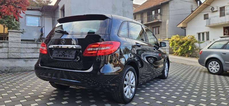 Mercedes Benz B 180 1.8 CDI NOV NOV