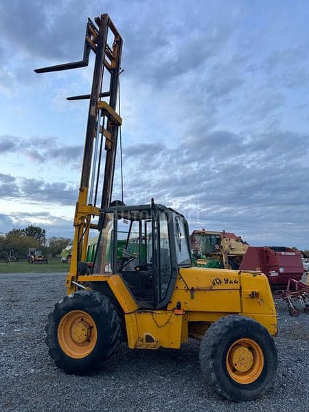 JCB 926