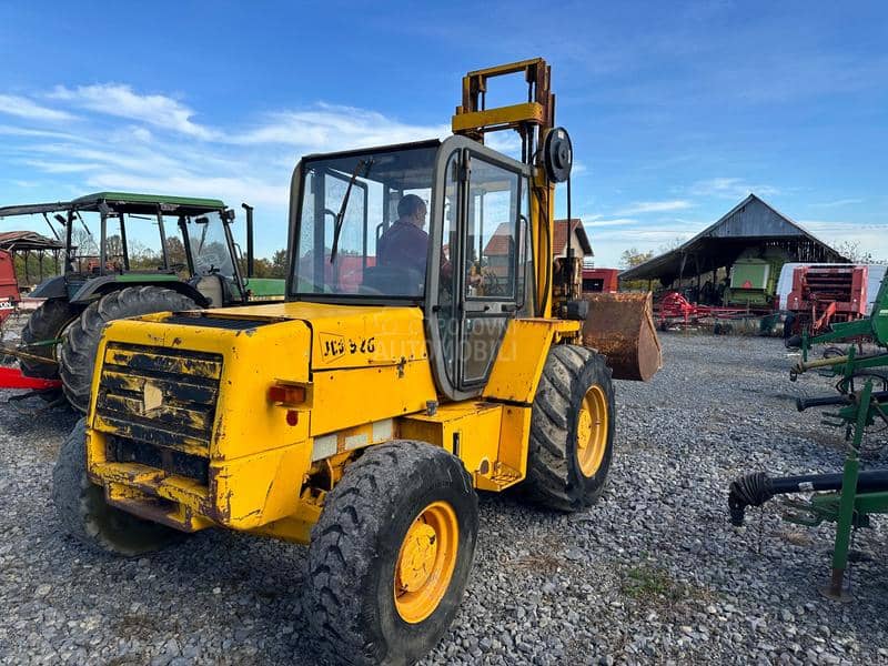 JCB 926
