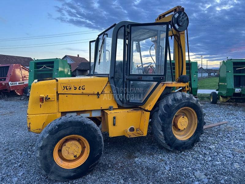 JCB 926