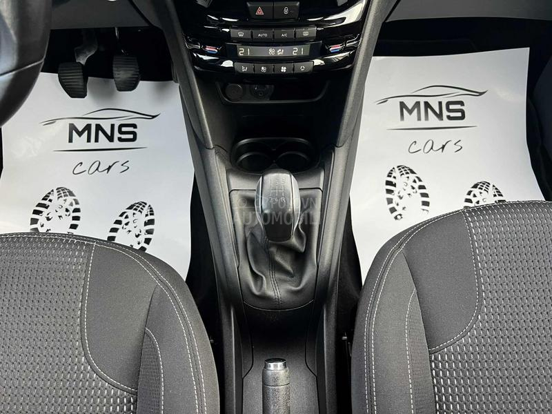 Peugeot 208 1.2i/Allure/Kam/Led
