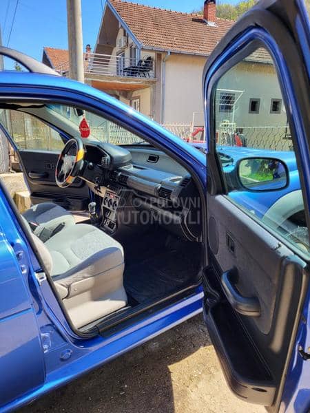 Land Rover Freelander 1.8