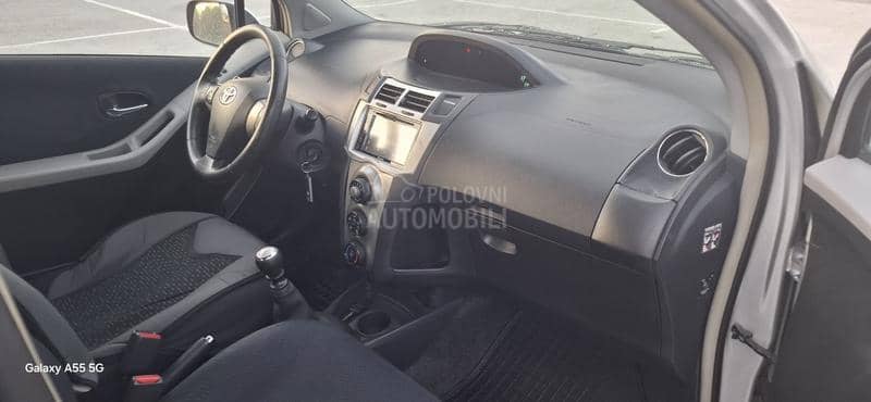 Toyota Yaris 1.33 vvti
