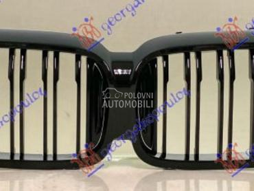 PVC MASKA SJAJ-CRNA (M-LOOK) za BMW Serija 5 od 2016. do 2020. god.