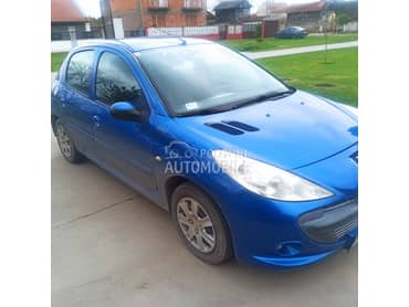 Peugeot 206 plus 