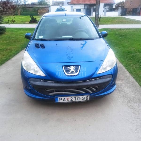 Peugeot 206 plus 