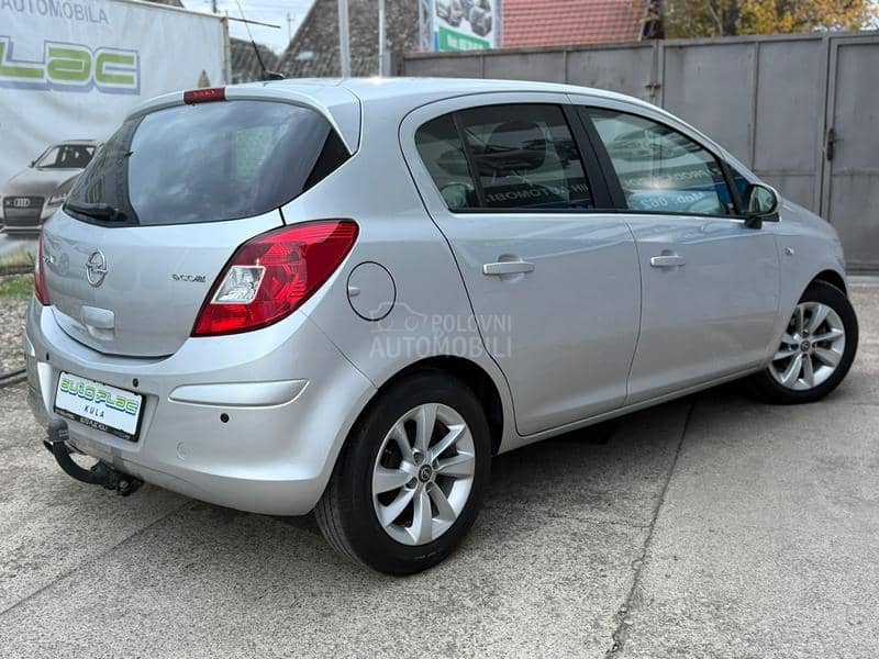 Opel Corsa D 1.3cdti COSMO
