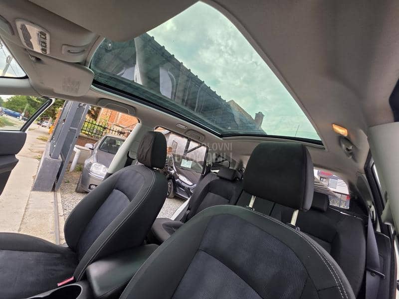 Nissan Qashqai + 2 1.5 DCI N.A.V.I