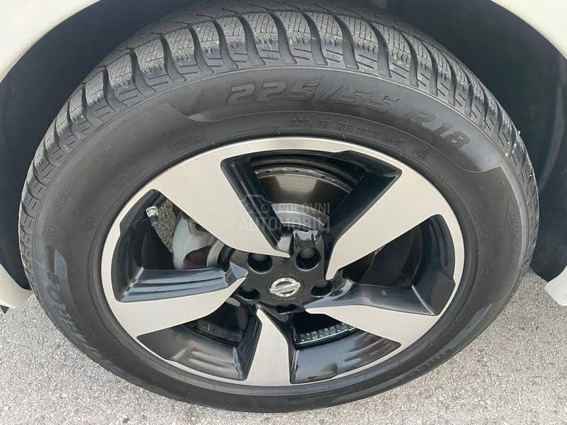 Nissan Qashqai 1.6 DCI XENON PANO