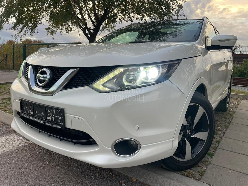 Nissan Qashqai 1.6 DCI XENON PANO