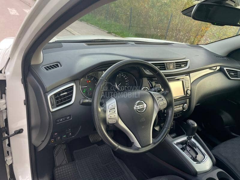 Nissan Qashqai 1.6 DCI XENON PANO