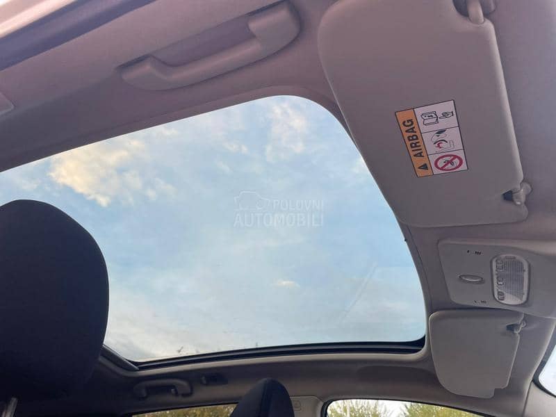 Nissan Qashqai 1.6 DCI XENON PANO