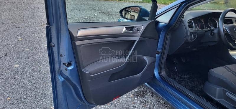 Volkswagen Golf 7 1,2 //NOV//