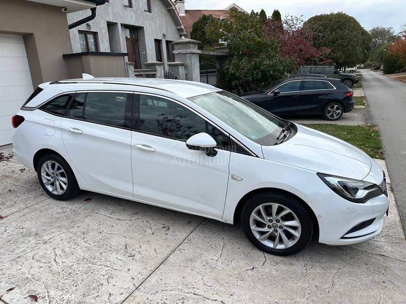 Opel Astra K 1.6CDTI INNOVATION