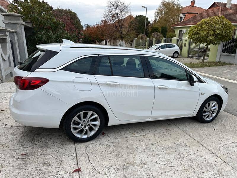 Opel Astra K 1.6CDTI INNOVATION