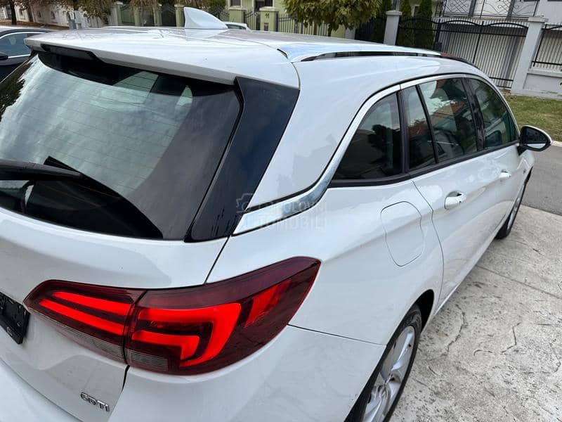 Opel Astra K 1.6CDTI INNOVATION