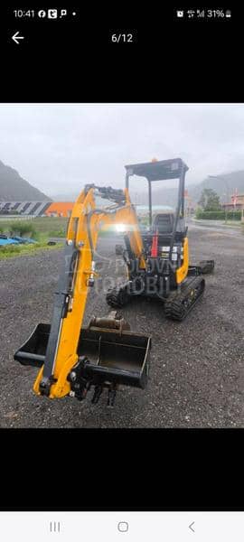 Yanmar Vio 17
