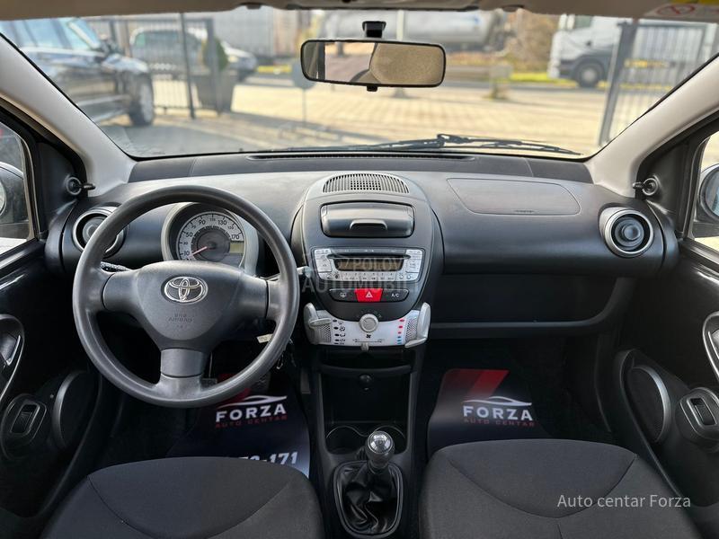 Toyota Aygo 118 000 k m