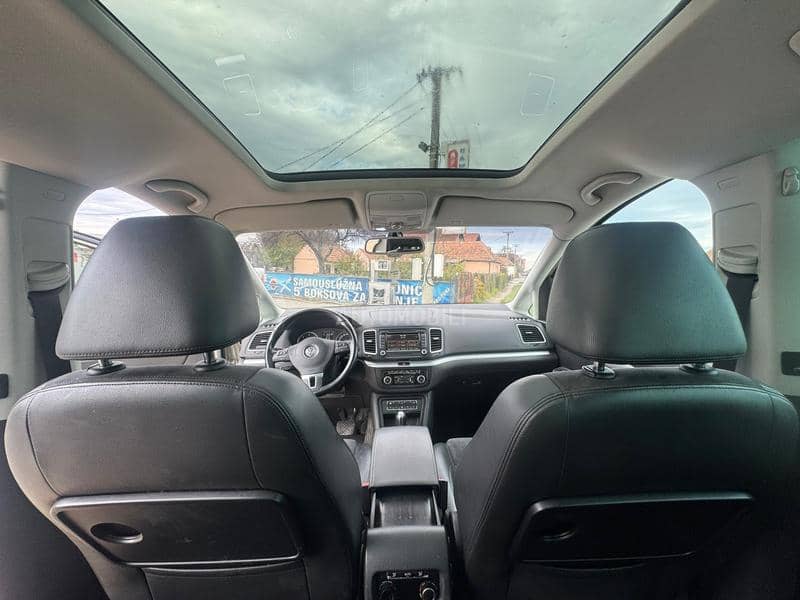 Volkswagen Sharan 