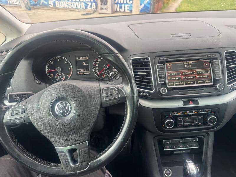 Volkswagen Sharan 