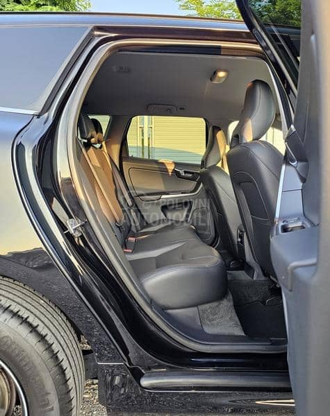 Volvo XC60 2.0 D4 Summum