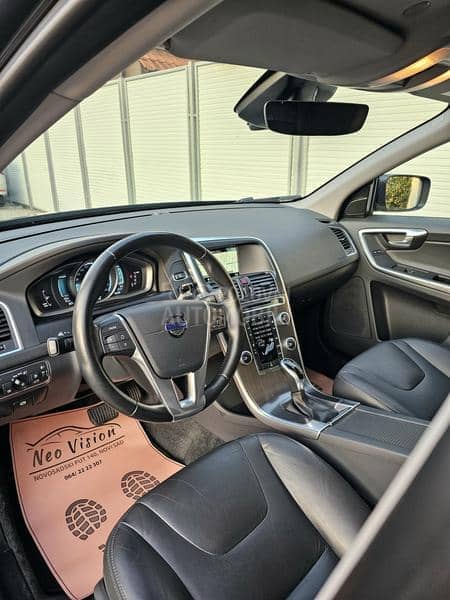 Volvo XC60 2.0 D4 Summum