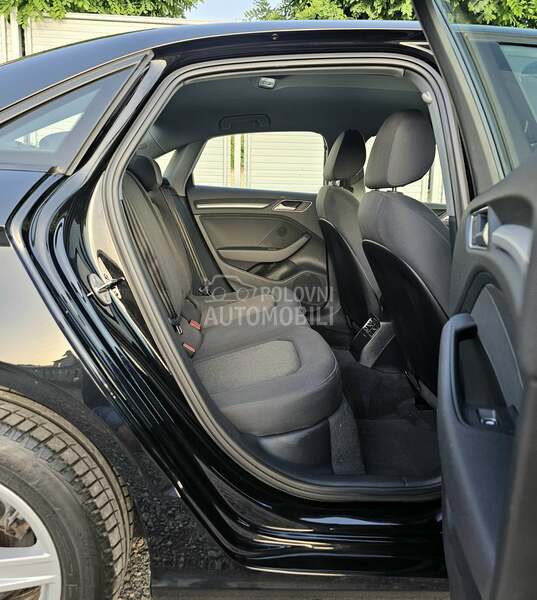 Audi A3 1.6 TDI S Tronic