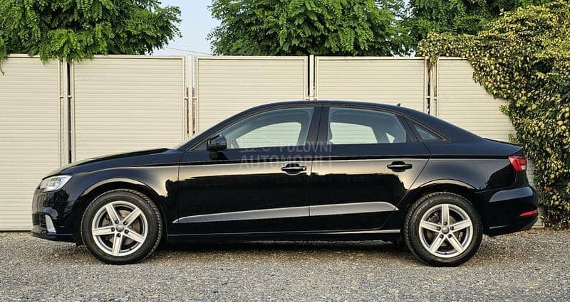 Audi A3 1.6 TDI S Tronic