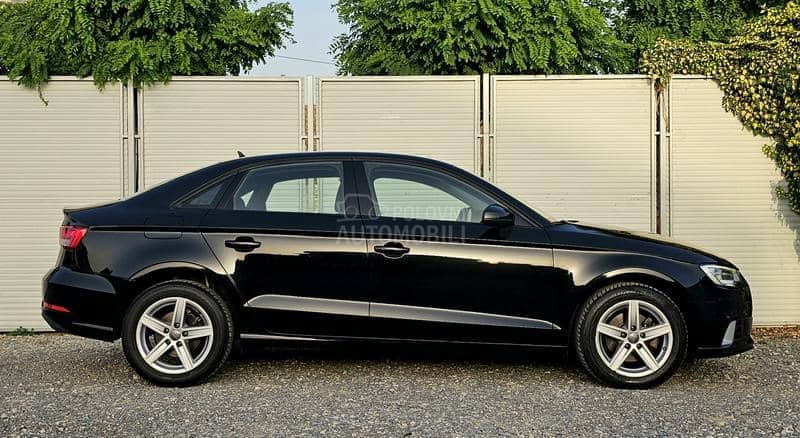 Audi A3 1.6 TDI S Tronic