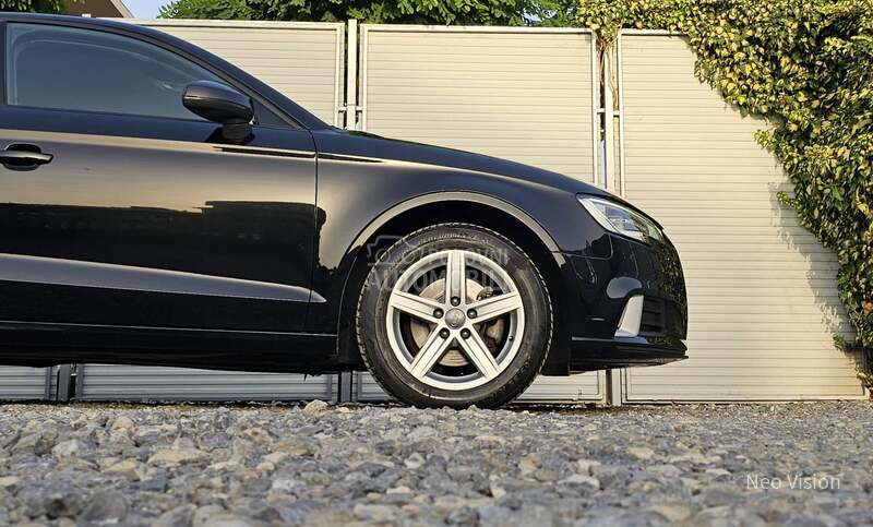 Audi A3 1.6 TDI S Tronic