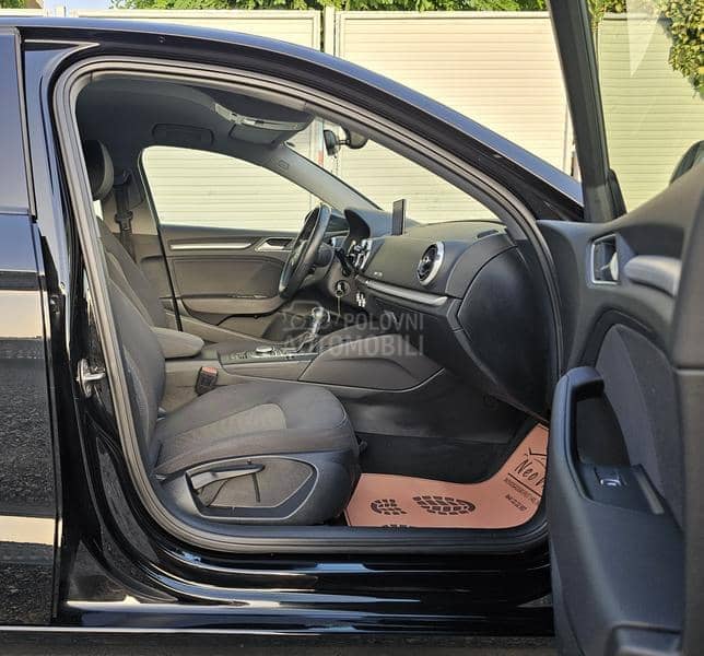 Audi A3 1.6 TDI S Tronic