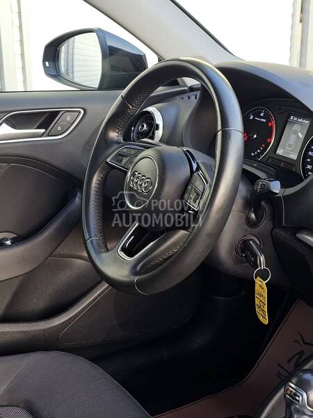 Audi A3 1.6 TDI S Tronic