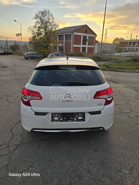Citroen C4 TOTALNI FUL