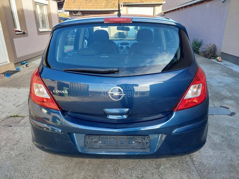 Opel Corsa D 1.4B 5VR NOWAA