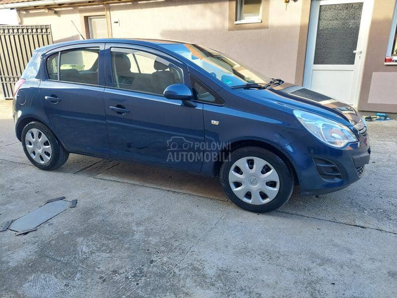Opel Corsa D 1.4B 5VR NOWAA