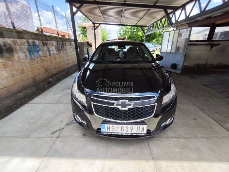 Chevrolet Cruze OČUVAN