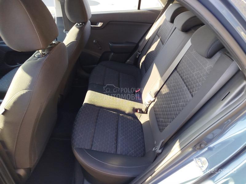 Kia Rio 1.4 MPI EDITION A/T