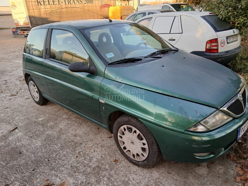 Lancia Ypsilon PA