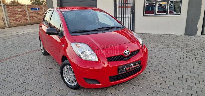 Toyota Yaris 1.0 VVT-i COOL