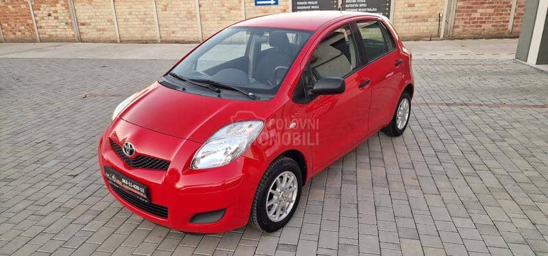 Toyota Yaris 1.0 VVT-i COOL