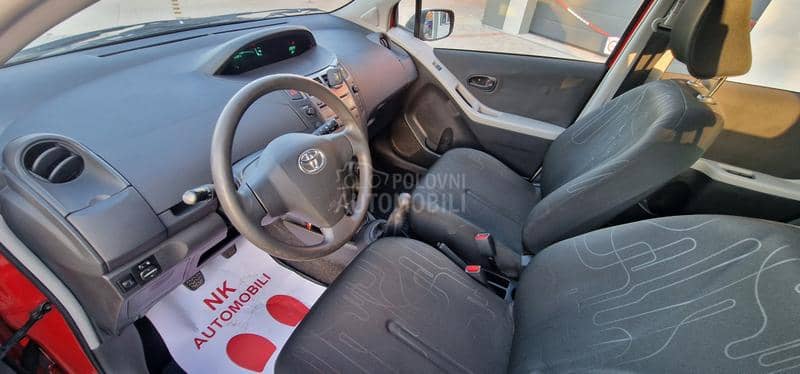 Toyota Yaris 1.0 VVT-i COOL