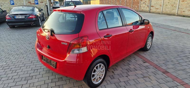 Toyota Yaris 1.0 VVT-i COOL