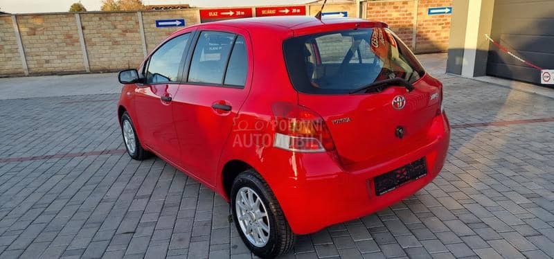 Toyota Yaris 1.0 VVT-i COOL